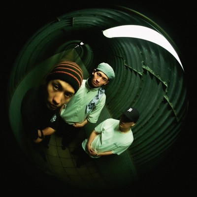 ROLL THE DICE (feat. Sadajyo) Front Cover