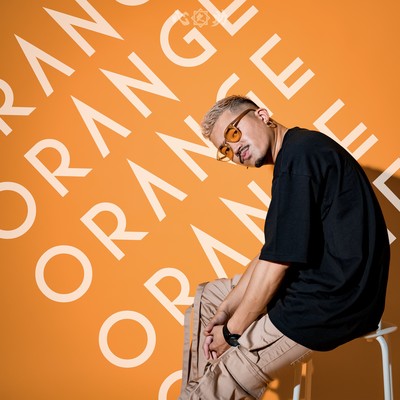 ORANGE Front Cover