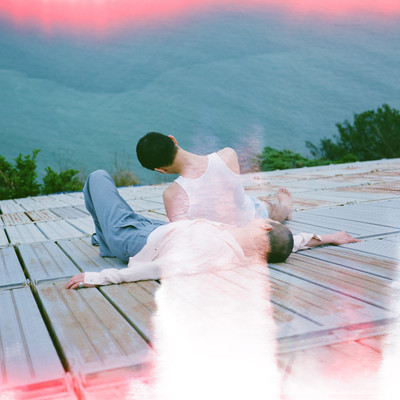 Pouring Rain (feat. TiMT)のジャケット写真