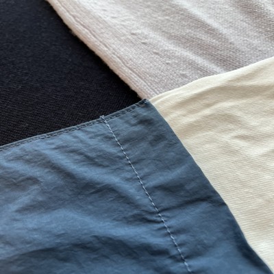 素材のジャケット写真