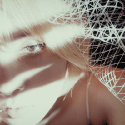 エンブレムのジャケット写真