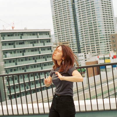 Karagenki Front Cover