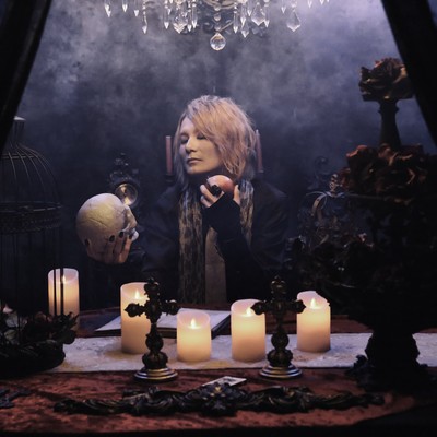 THE SCARLY BEAUTY BLOODY PARTYのジャケット写真