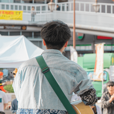Nakimushi Front Cover