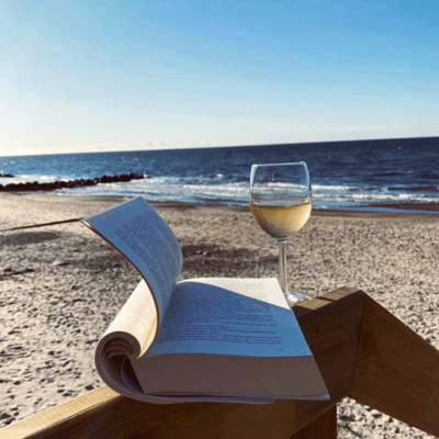 VENUS (feat. MID Wave) Front Cover