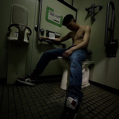 Who am I ?のジャケット写真