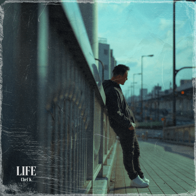 LIFEのジャケット写真