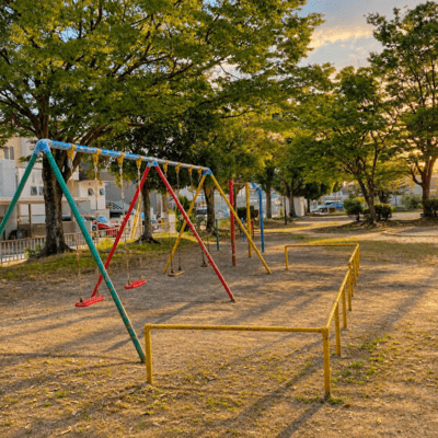 swing Front Cover