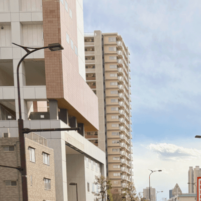 Oversize (feat. HATSUNE MIKU, IA, ZOLA YUU & Tohoku Zunko) Front Cover