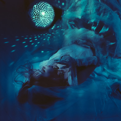 CBDのジャケット写真