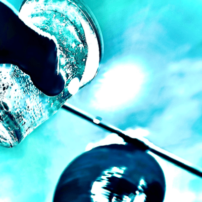 ICEのジャケット写真