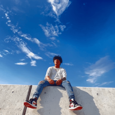 MOMENTのジャケット写真