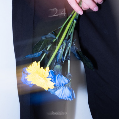 24のジャケット写真