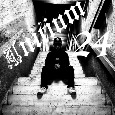 Initium24のジャケット写真