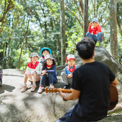 Marshmallow's song "That girl" Front Cover