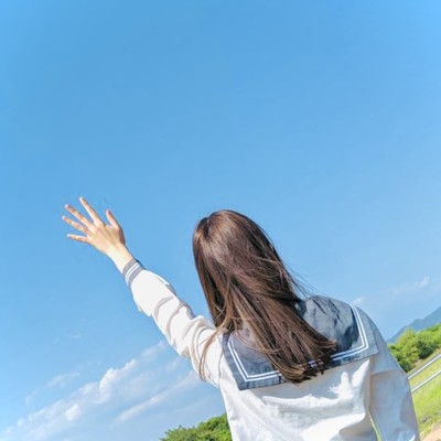 leap day (feat. 上田桃夏)のジャケット写真