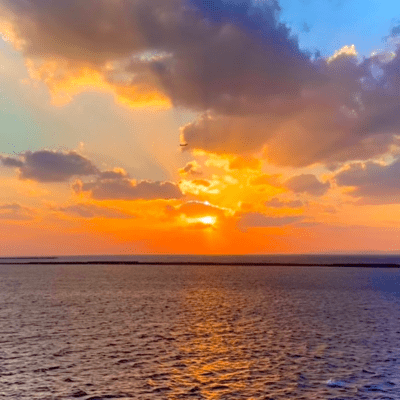 前に進め/愛おしい人へのジャケット写真