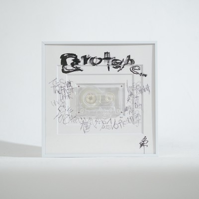 CERO TAPEのジャケット写真