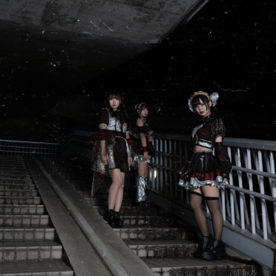 you wait/honnouhurasuto Front Cover