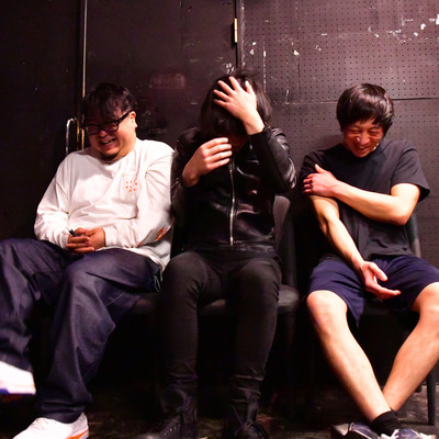 死んだくさいのジャケット写真