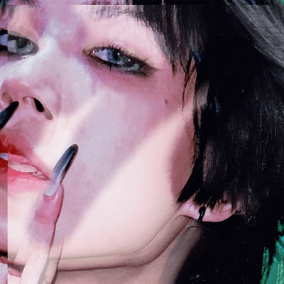 Shaky Relationship Front Cover