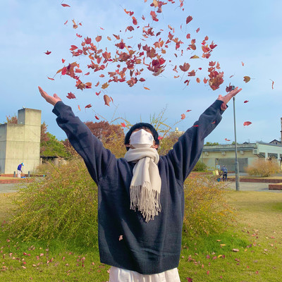 kiiroikuchibashi (awesome) Front Cover