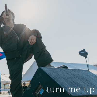 turn me upのジャケット写真