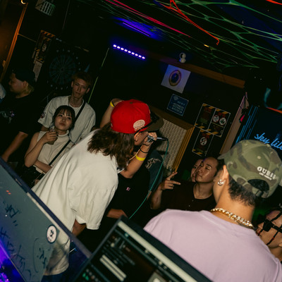 Summer (feat. toruneko) Front Cover