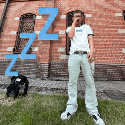 Zzz... Front Cover