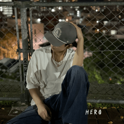 HEROのジャケット写真