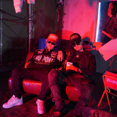 Leave it to usのジャケット写真