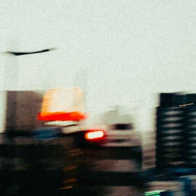 隣のジャケット写真