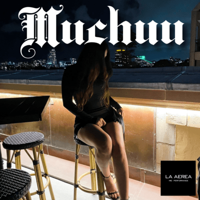 Muchuu Front Cover
