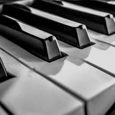 re: Reminisce Front Cover