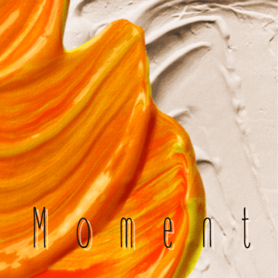 Momentのジャケット写真