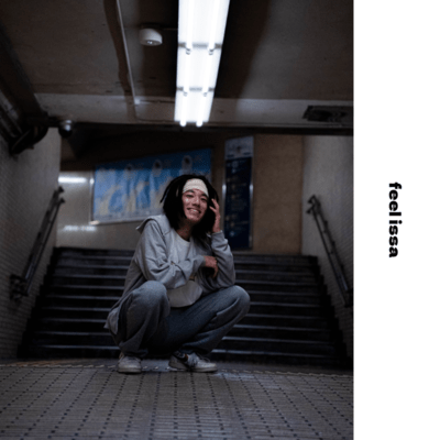 イッサ1作目のジャケット写真