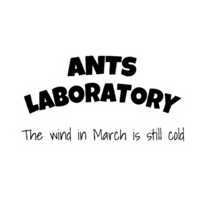 The wind in March is still cold.のジャケット写真