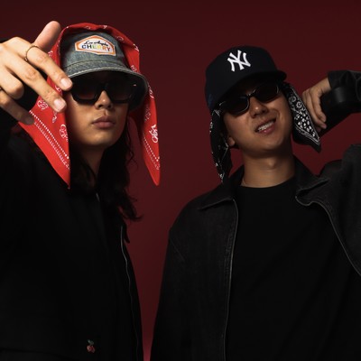 AB JEANS Front Cover