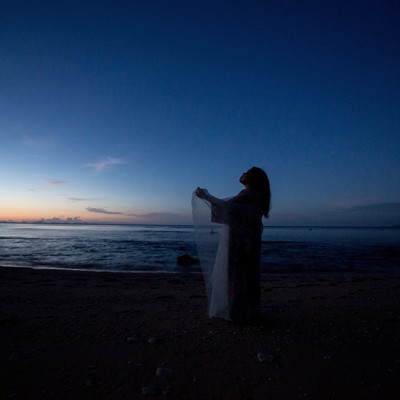 indigo sky Front Cover