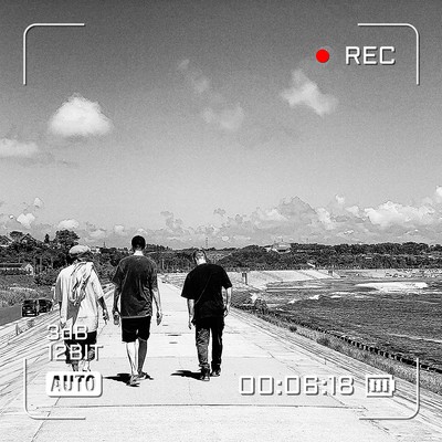 LOOP DAYS Front Cover