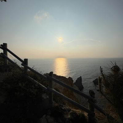 empty roomのジャケット写真