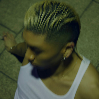 Made him cryのジャケット写真