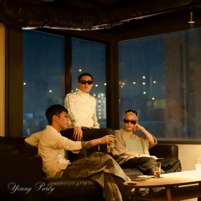 Young Party (feat. GOLDEN ZEEZY & MARU) Front Cover