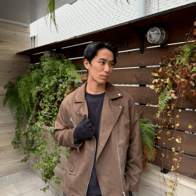 Never stop Front Cover