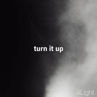 turn it upのジャケット写真