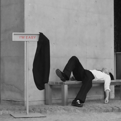 I'm easy Front Cover