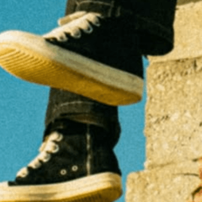 「I'm not okay」のジャケット写真