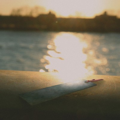 しおりのジャケット写真