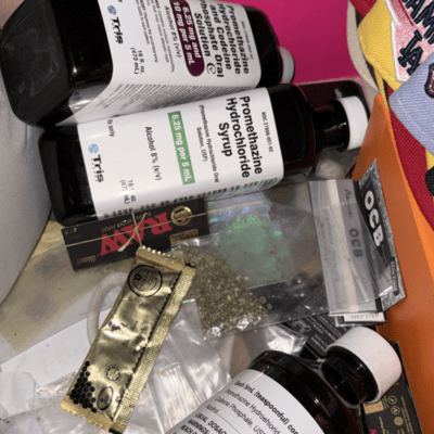 ahhh uhhwee Front Cover