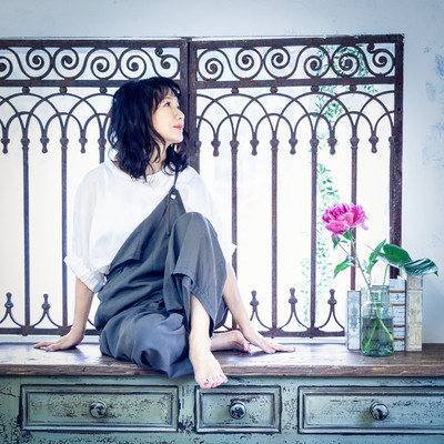 BLUE MOON Front Cover